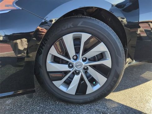 Certified 2024 Nissan Altima 2.5 S image 42