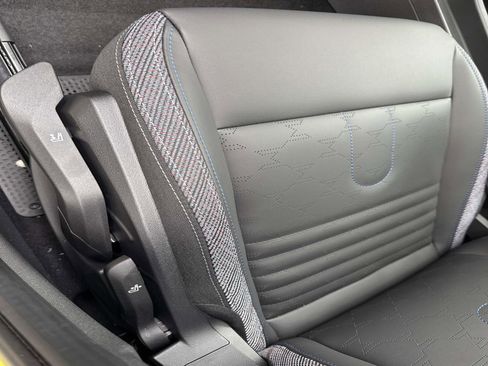 New 2026 MINI Cooper S FWD image 21