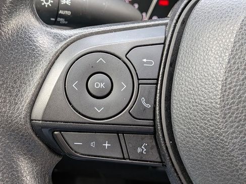 Used 2024 Toyota RAV4 XLE image 22