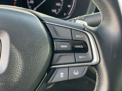 Used 2019 Honda Insight Touring image 6