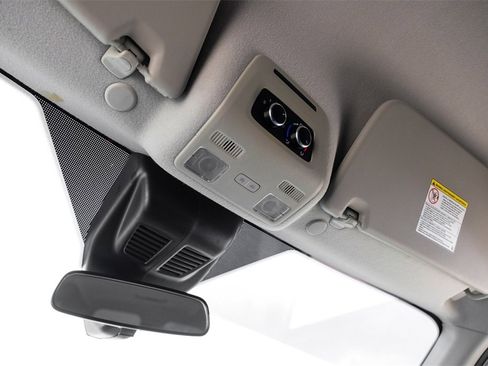 Used 2021 Ford Transit 350 XLT image 27