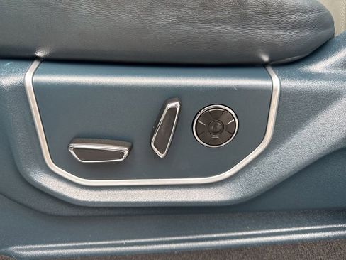 Used 2022 Ford F450 Limited w/ FX4 Off-Road Package image 35