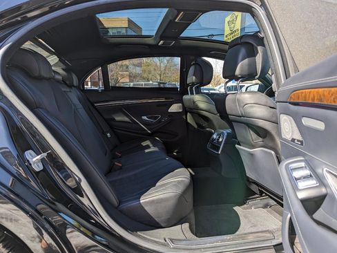 Used 2015 Mercedes-Benz S 550 4MATIC Sedan image 40