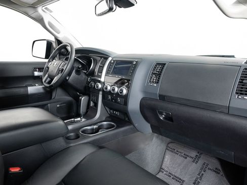 Used 2021 Toyota Sequoia Nightshade w/ Safety & Convenience Package image 30