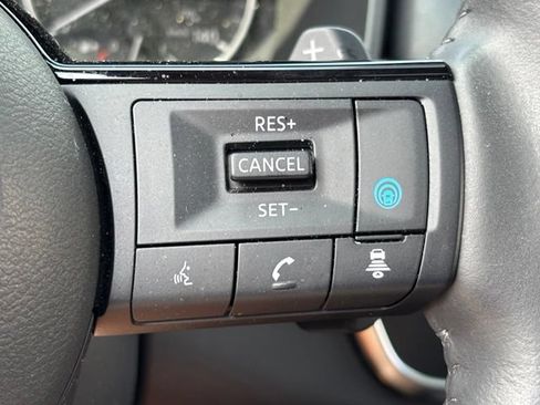 Certified 2023 Nissan Rogue SV w/ SV Premium B Package AWD/4WD image 20