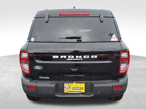 New 2026 Ford Bronco Sport Outer Banks AWD/4WD image 9