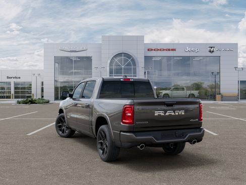 New 2026 RAM 1500 Laramie AWD/4WD image 29