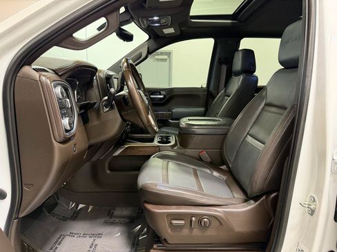 Used 2021 GMC Sierra 1500 Denali w/ Denali Ultimate Package AWD/4WD image 11