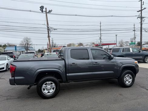 Used 2023 Toyota Tacoma SR image 9