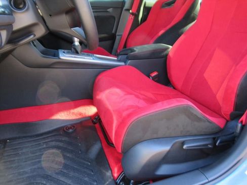 Used 2025 Honda Civic Type R image 16