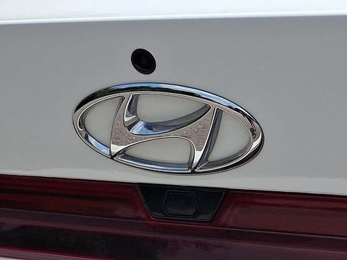 Used 2023 Hyundai Elantra SEL w/ Convenience Package FWD image 34