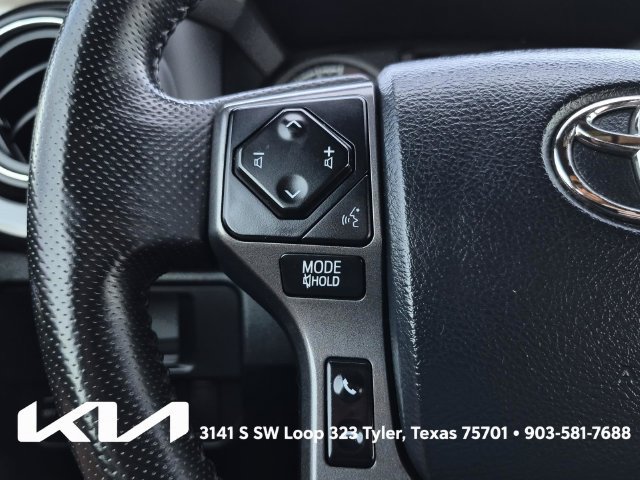 Used 2016 Toyota Tacoma TRD Off-Road w/ Towing Package AWD/4WD image 25