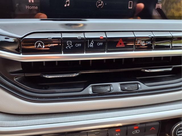 Used 2025 Jeep Compass Limited AWD/4WD image 25