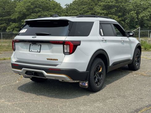 New 2026 Ford Explorer Tremor AWD/4WD image 6