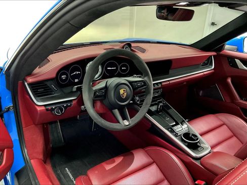 Used 2022 Porsche 911 GT3 RS AWD/4WD image 11