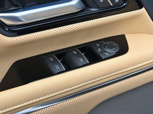 Used 2026 GMC Sierra EV Denali image 11