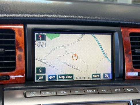 Used 2007 Lexus SC 430 Convertible RWD image 19