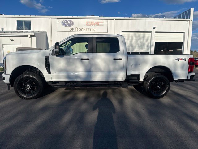 Used 2024 Ford F350 XL w/ STX Appearance Package AWD/4WD image 2