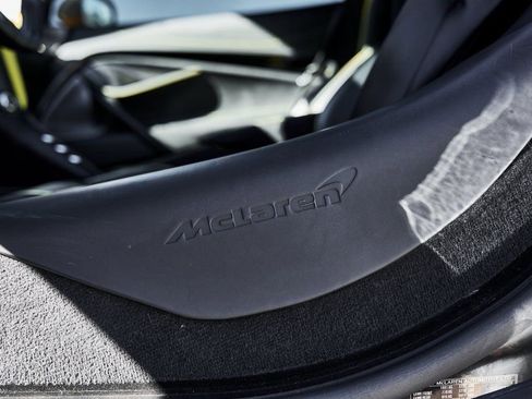 Used 2019 McLaren 720S RWD image 36