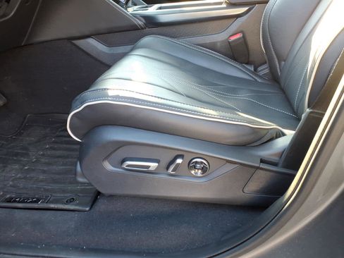 Certified 2026 Acura MDX SH-AWD w/ Advance Package image 19