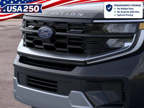 New 2026 Ford Expedition Platinum w/ Driver's Package AWD/4WD image 17