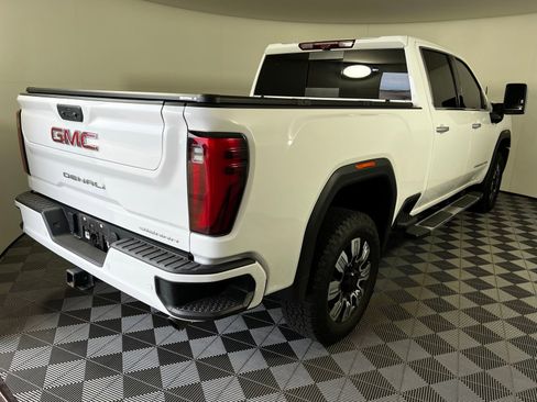 Used 2024 GMC Sierra 2500 Denali w/ Denali Reserve Package image 5