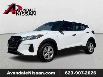 Certified 2025 Nissan Kicks Play S
