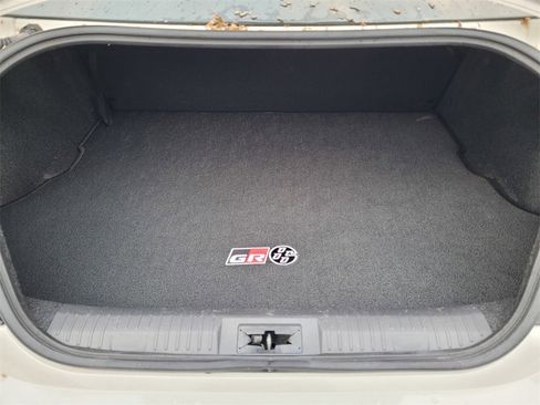 Used 2023 Toyota GR86 Premium image 25