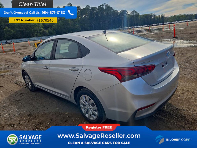 Used 2019 Hyundai Accent SE FWD image 3