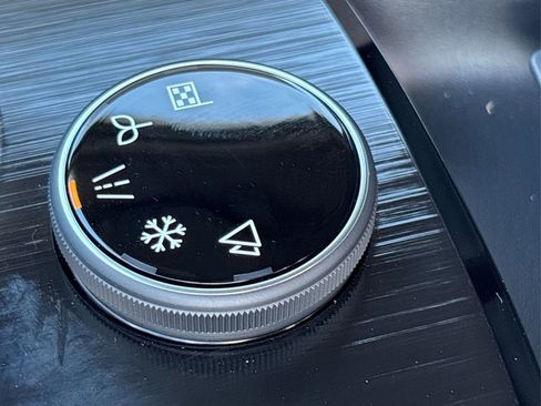 New 2026 Nissan Rogue SV image 19