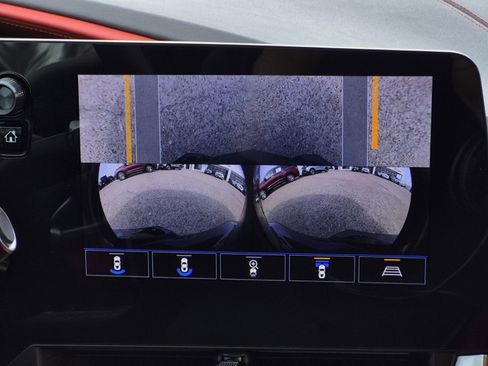 Used 2023 Chevrolet Corvette Stingray Preferred Cpe w/ 2LT image 20