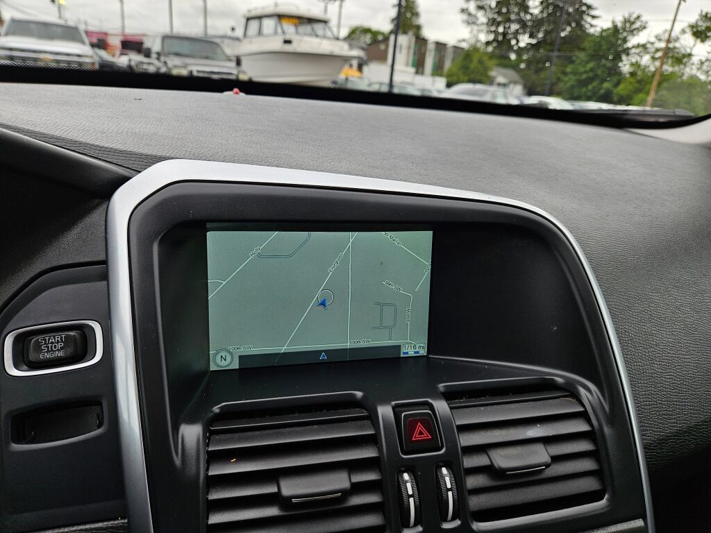 Used 2015 Volvo XC60 T5 AWD/4WD image 30