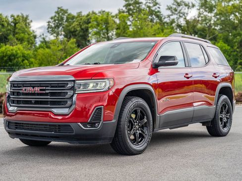 Used 2023 GMC Acadia AT4 w/ Technology Package image 3