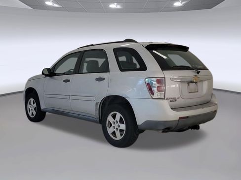 Used 2009 Chevrolet Equinox LS FWD image 3