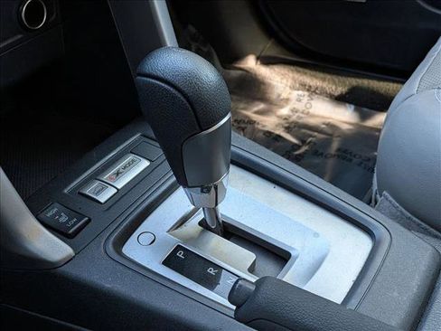 Used 2015 Subaru Forester 2.5i Limited image 12