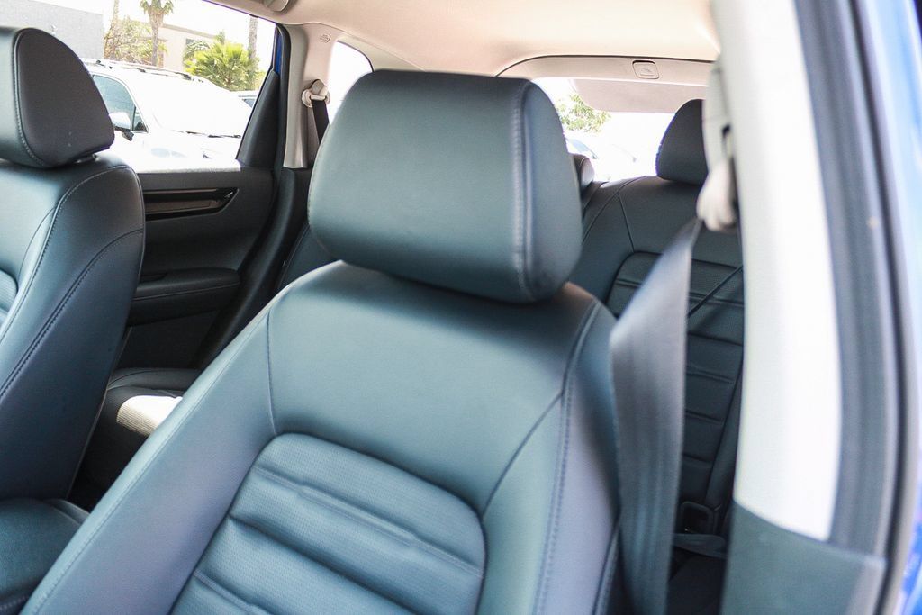 Used 2023 Honda CR-V EX-L image 25