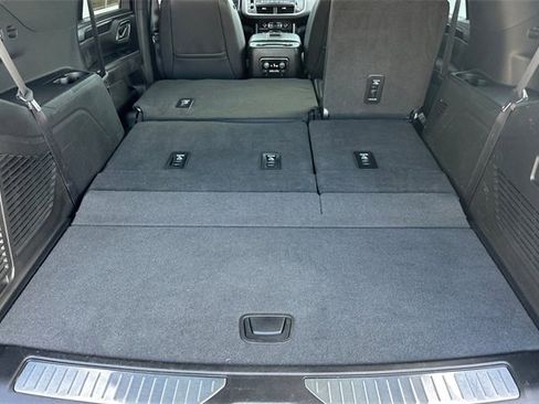 Used 2023 Chevrolet Tahoe RST w/ Luxury Package image 15