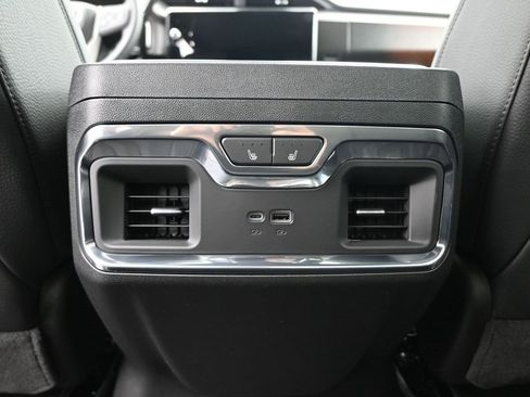 New 2026 GMC Sierra 2500 Denali image 25