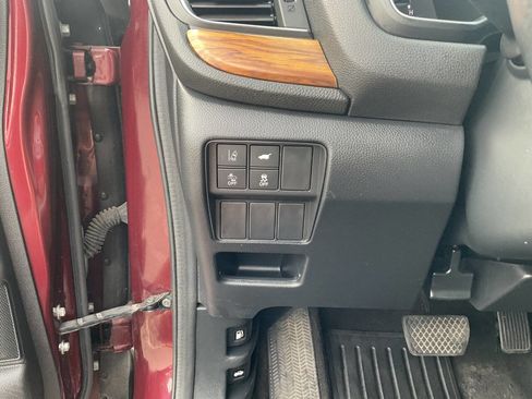 Used 2017 Honda CR-V EX-L image 16