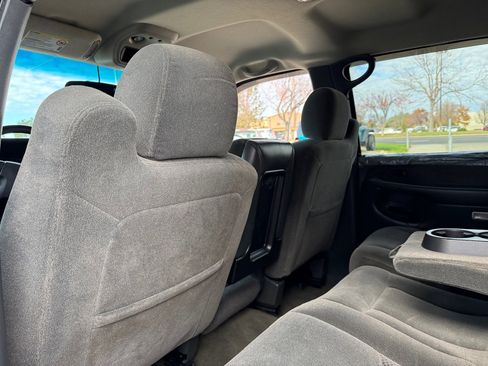 Used 2003 Chevrolet Silverado 2500 LS w/ Skid Plate Package image 30