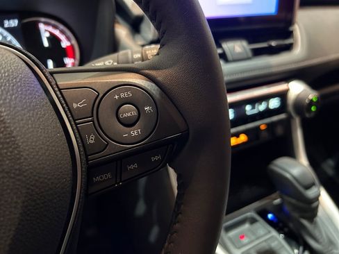 New 2025 Toyota RAV4 XLE image 18