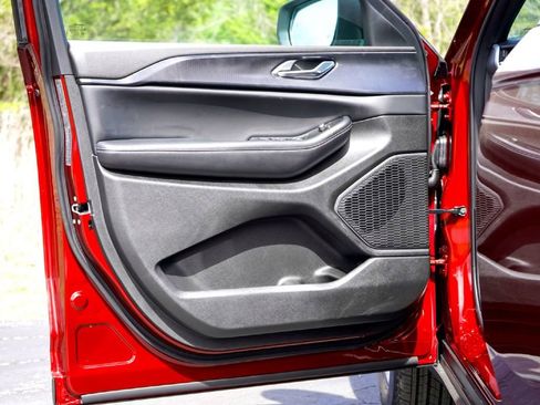 New 2026 Jeep Grand Cherokee L Laredo RWD image 20