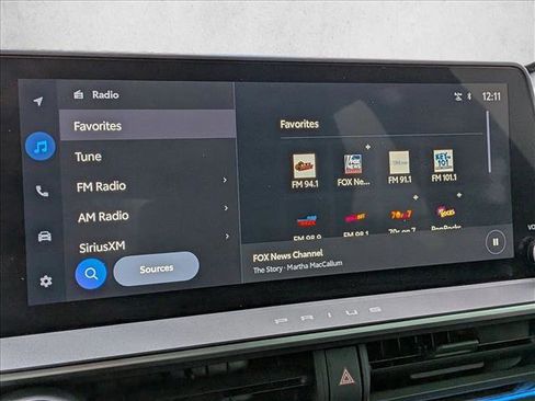 Certified 2023 Toyota Prius XLE image 14