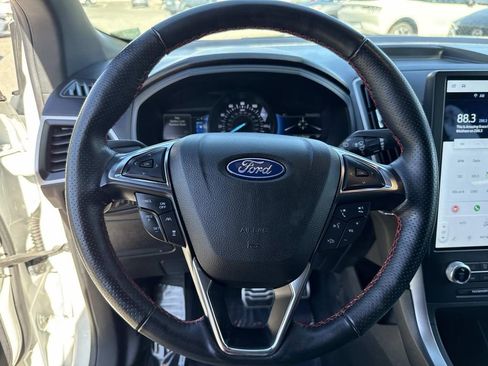 Used 2022 Ford Edge ST-Line image 45