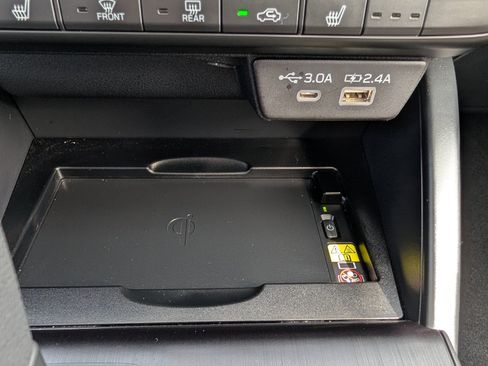 Certified 2026 Subaru Outback Premium AWD/4WD image 33