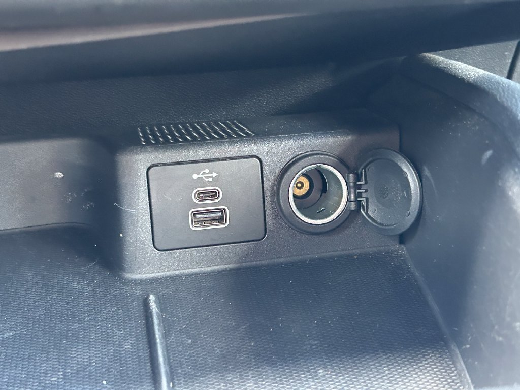 Used 2025 Ford Escape ST-Line FWD image 26