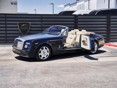 Used 2009 Rolls-Royce Phantom Drophead Coupe RWD image 5