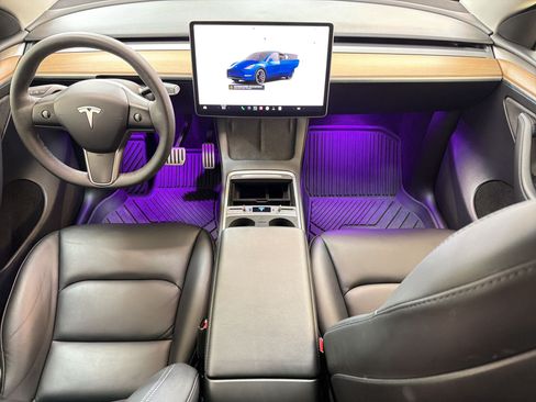 Used 2022 Tesla Model Y Performance AWD/4WD image 15