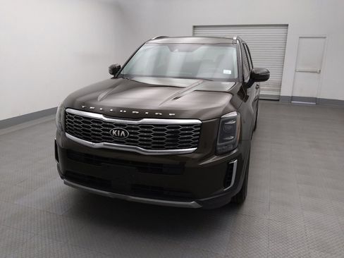 Used 2021 Kia Telluride EX image 15