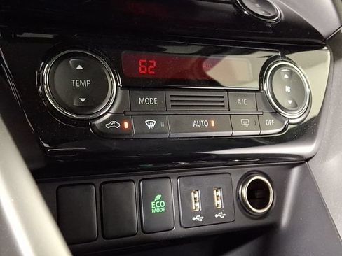 Used 2023 Mitsubishi Eclipse Cross LE AWD/4WD image 17